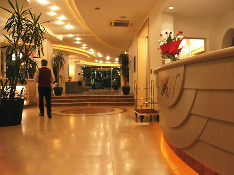 Hotel Nettuno Cervia Extérieur photo